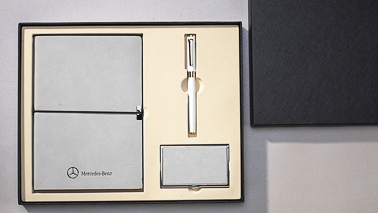 为什么大型企业都会选择个性礼品定制？