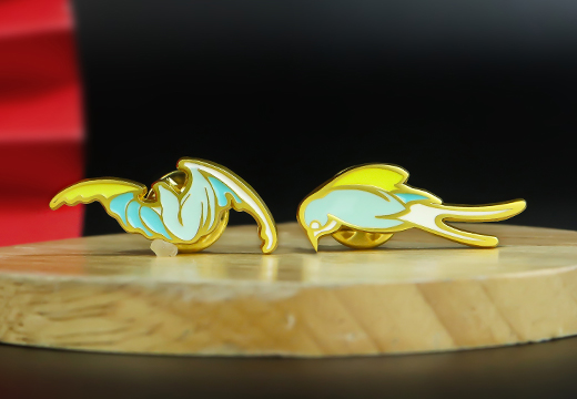 感温变色金属徽章定制