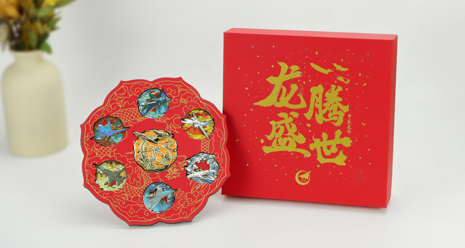 航空龙年新年徽章礼盒详情页_08.jpg
