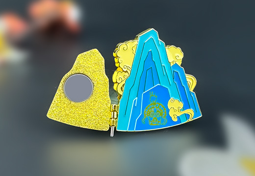 折叠翻盖金属徽章定制